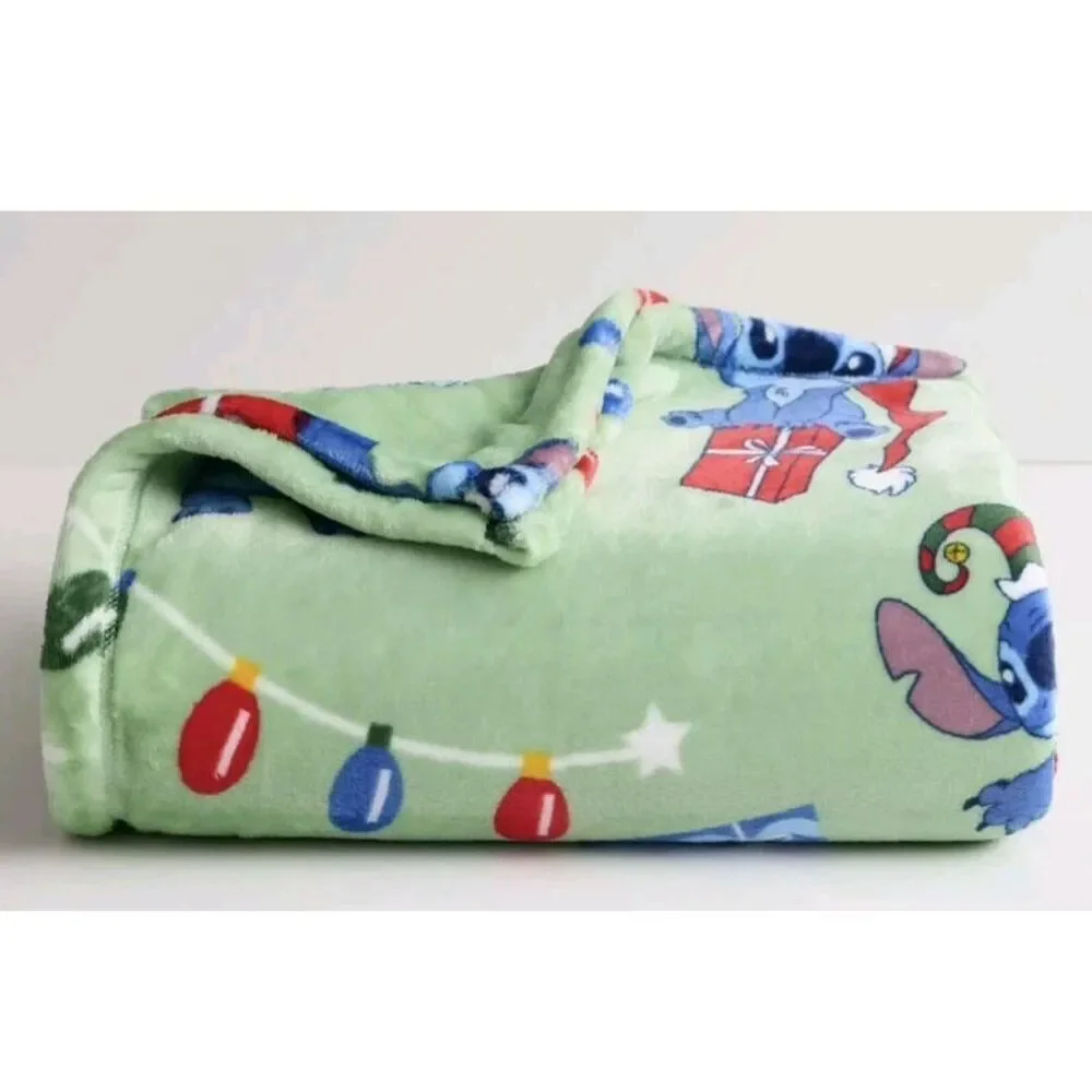 The Big One Disney  Plush Throw Blanket 5' x 6'  Stitch Holiday  NEW